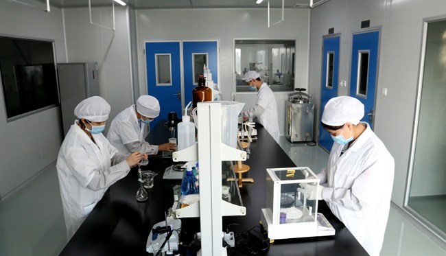 其不仅深刻总结了品牌核心战略