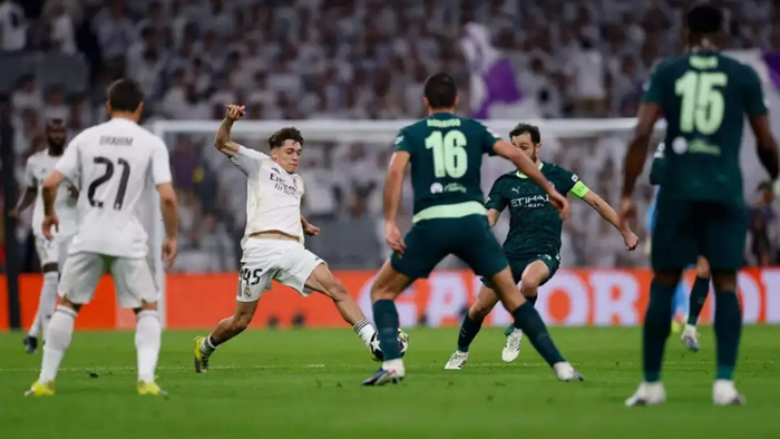 皇马新星皮塔奇身价飙升至2000万欧元 超越格列兹