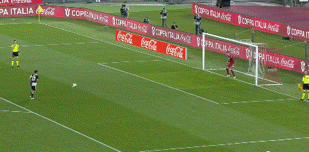 罗马奥林匹克球场的意大利杯决赛：尤文点球败