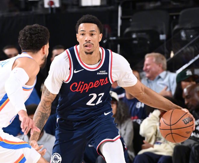 雷霆提前锁定西部第一 快船惨败马刺胜场优势