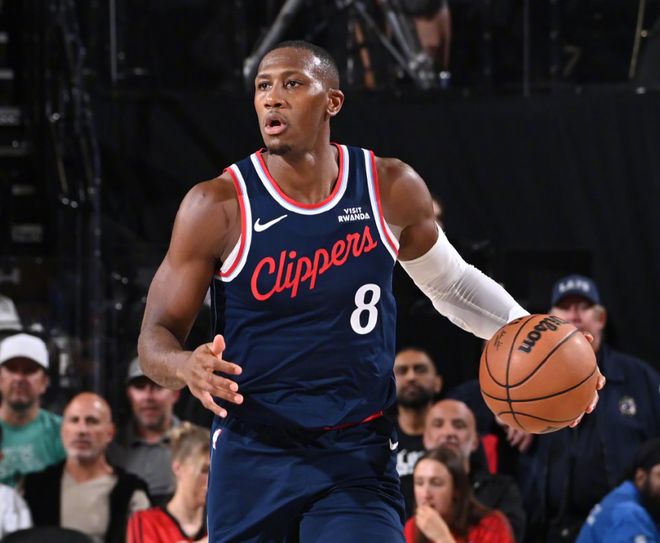 雷霆提前锁定西部第一 快船惨败马刺胜场优势